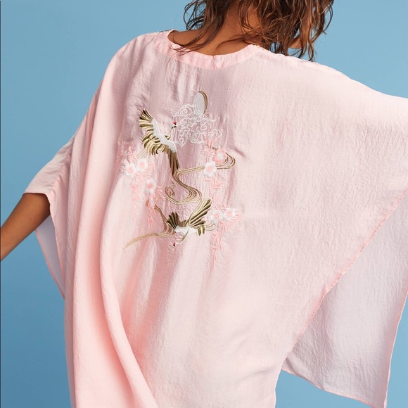 Anthropologie embroidered satin kimono shawl crane one size Japanese style - Picture 4 of 12
